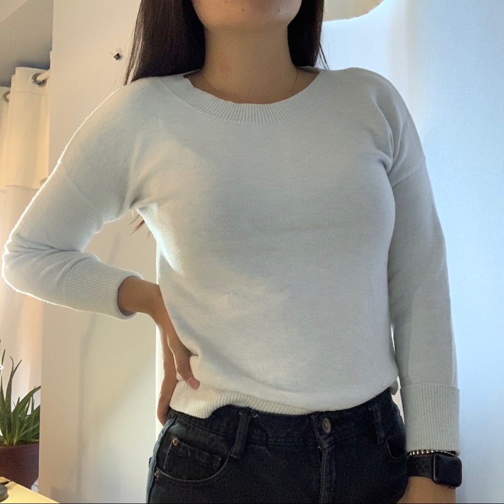 Club Monaco sweater shirt